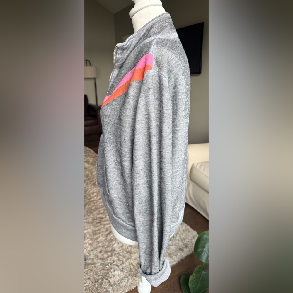 Wildfox MEDIUM Gray Half Zip Sweatshirt with Pink and Orange Chevron - Picture 3 of 8